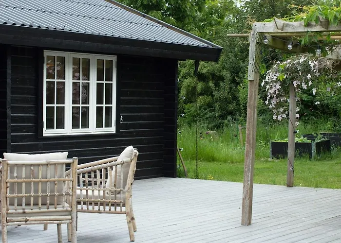 Romantic Log House Close To The Beach Gilleleje
